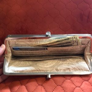 Hobo Double Clutch - Cream